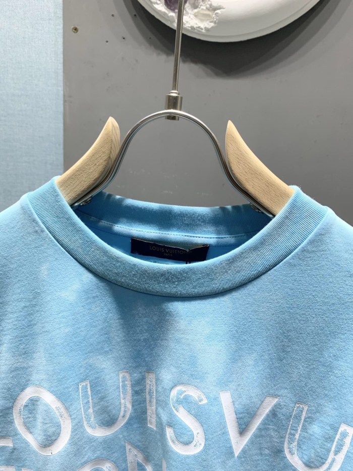 【話題商品！】 ルイヴィトン 激安偽物 2026SS カラーリング半袖Tシャツ