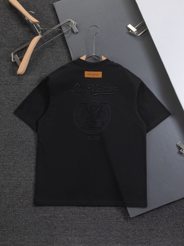 日本未入荷 ルイヴィトン n級品 2026SS 刺绣クルーネック半袖Tシャツ