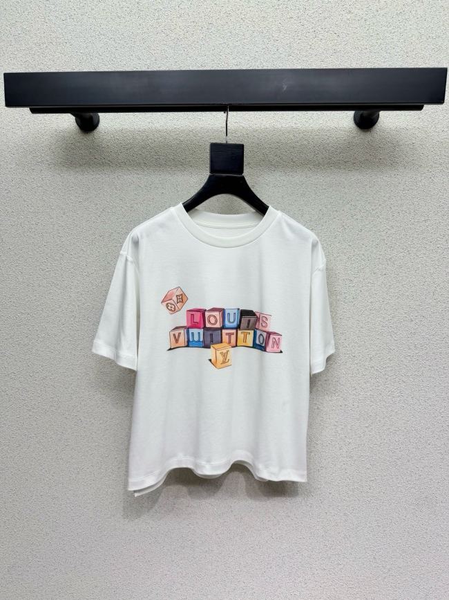超奇跡の入荷☆ ルイヴィトン n級品 2026SS 半袖Tシャツ