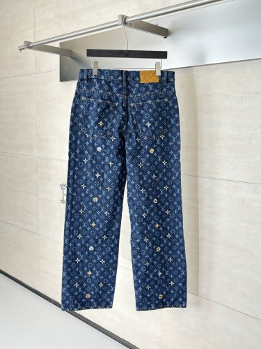 日本未入荷 ルイヴィトン 激安偽物 2026SS 満印デイジー刺繍ジーンズ