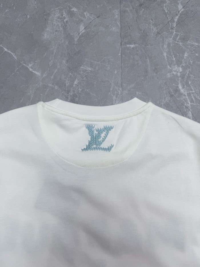 稀少 ルイヴィトン スーパーコピー 2026SS 刺繍Tシャツ