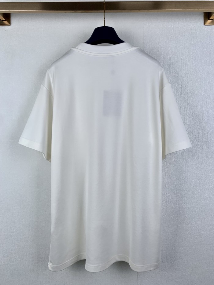 入手困難 ルイヴィトン コピー 2026SS ポケット立体ジャカード半袖Tシャツ