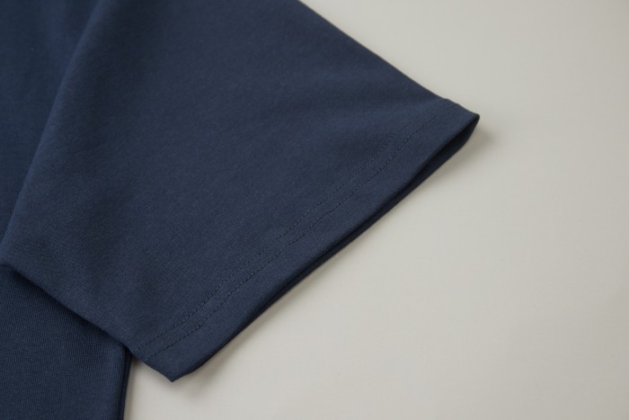 超話題! ルイヴィトン 激安偽物 2026SS 中空刺繍半袖