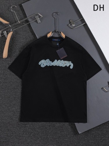 使い勝手良し ルイヴィトン コピー 2026SS 刺繍ラウンドネック半袖Tシャツ
