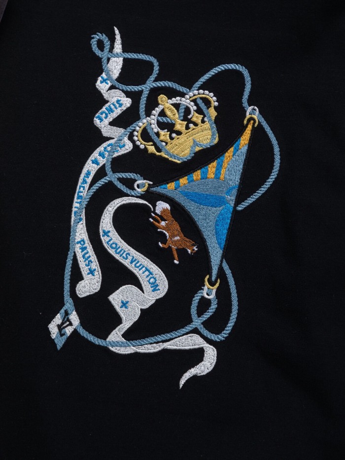 一目惚れ♪ ルイヴィトン n級品 2026SS 刺繍ラウンドネック半袖Tシャツ