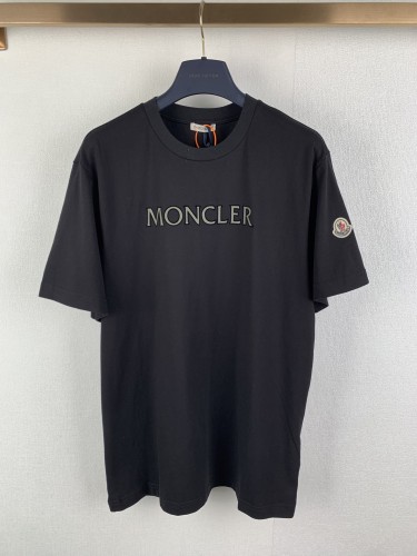 日本未入荷 モンクレール コピーおすすめ の2026SS プリント半袖Tシャツ