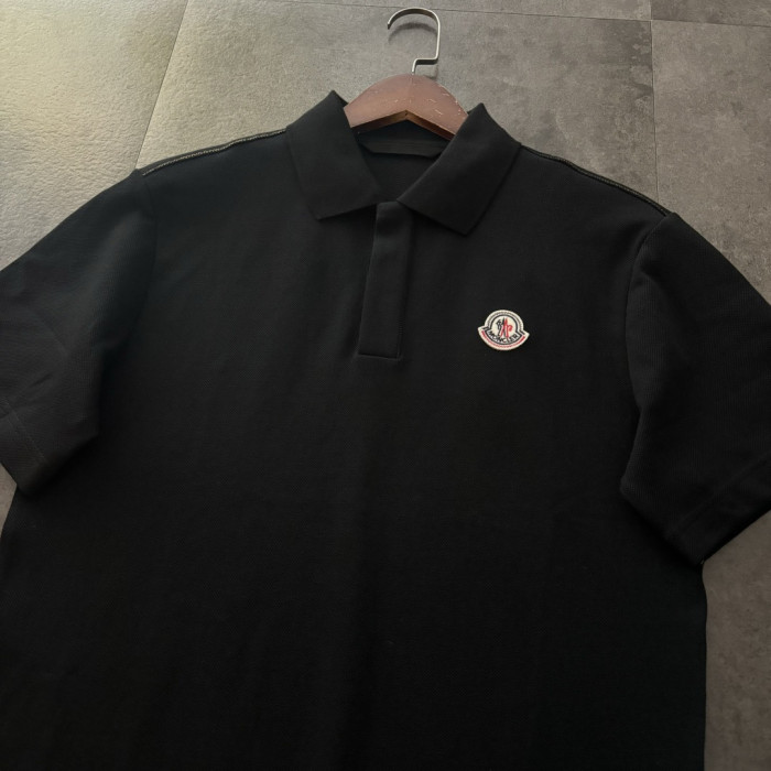 一目惚れ♪ モンクレール コピーおすすめ の2026SS 半袖Tシャツ