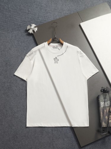 【話題商品！】モンクレール 激安偽物 の2026SS アルファベットロゴ半袖Tシャツ
