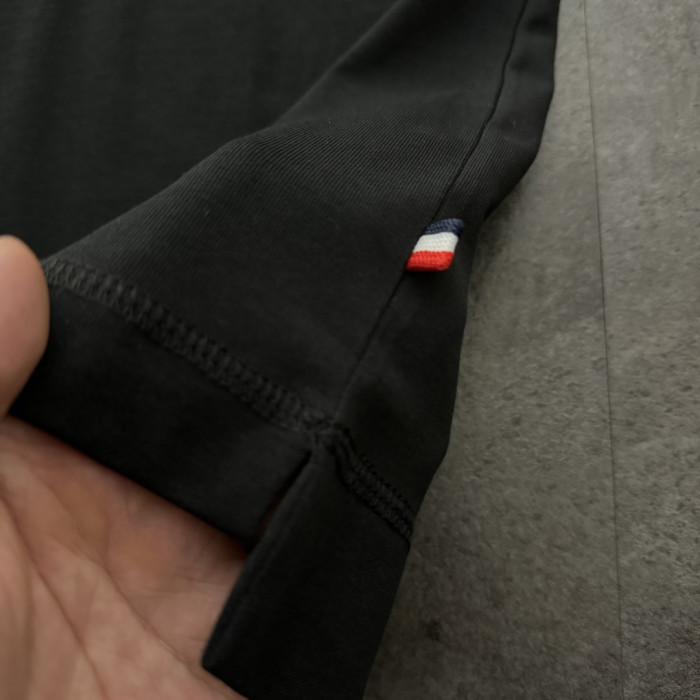 使い勝手良し モンクレール n級品 の2026SS 半袖Tシャツ