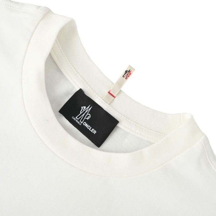 大人気 モンクレール n級品 の2026SS トリコロール半袖Tシャツ