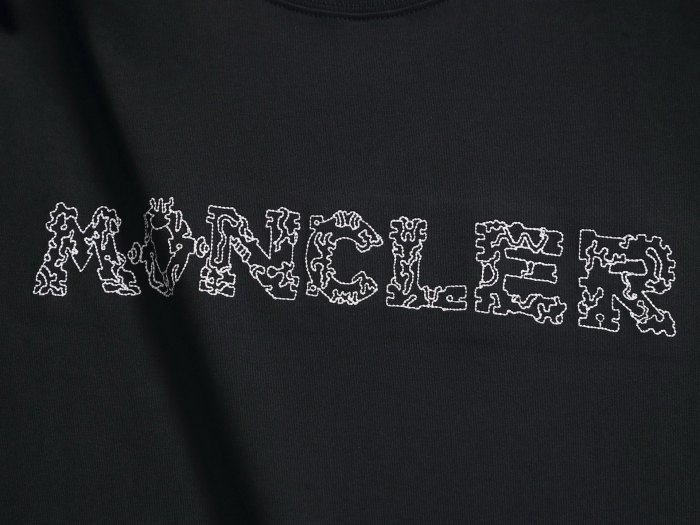 稀少 モンクレール コピー の2026SS アルファベットロゴ刺繍半袖Tシャツ