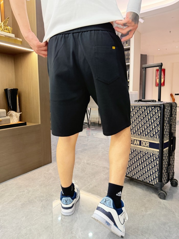 超奇跡の入荷☆ フェンディ 偽物通販 の2026SSメンズカジュアルパンツ、