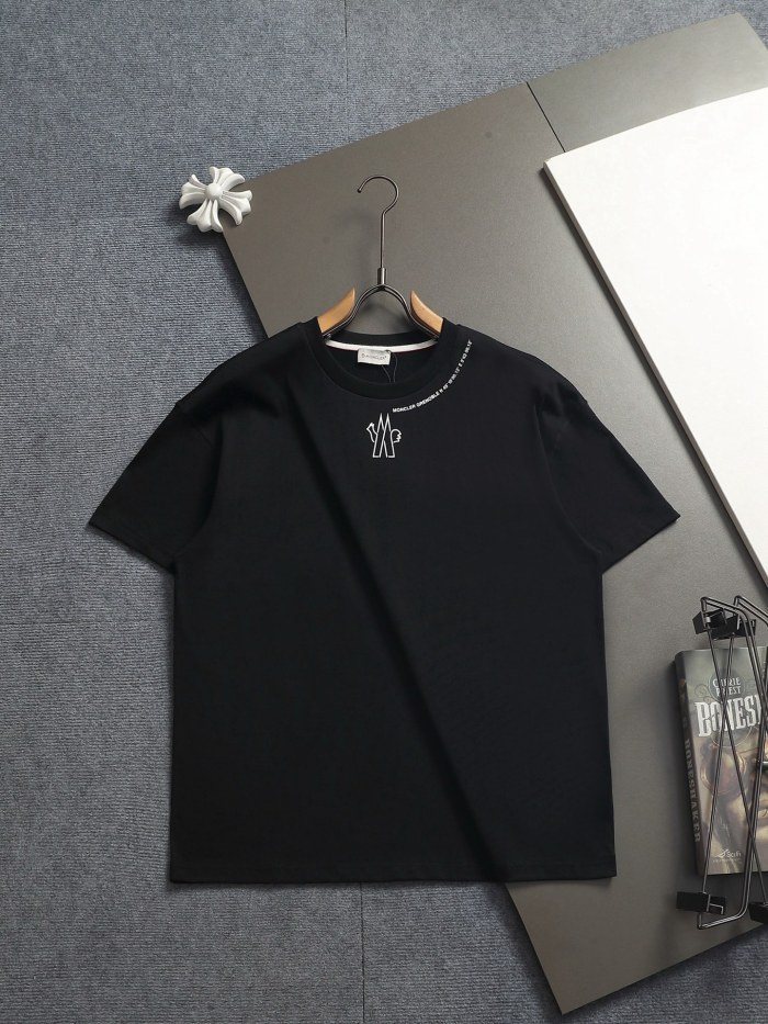 追跡付 モンクレール コピーおすすめ の2026SS アルファベットロゴ半袖Tシャツ