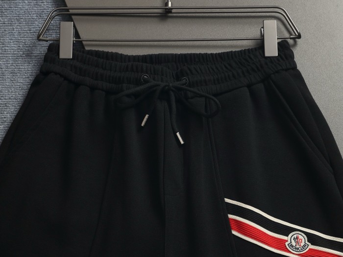 超奇跡の入荷☆ モンクレール 激安通販 の2026SS モーグルパンツ
