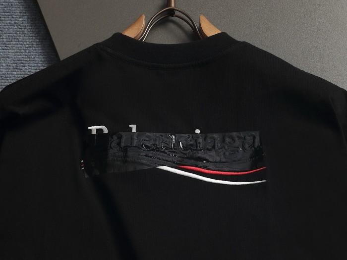稀少 バレンシアガ 激安偽物 の2026SS メンズとレディース半袖Tシャツ
