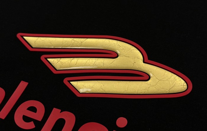 使い勝手良し バレンシアガ n級品 の2026SS メンズとレディース半袖Tシャツ