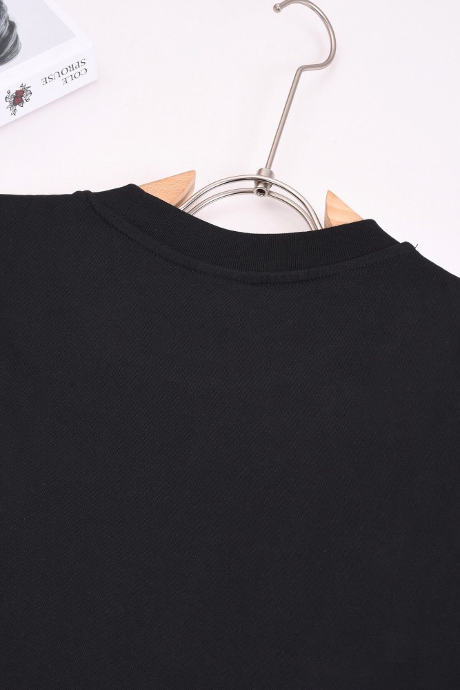 【話題商品！】バレンシアガ 激安通販 の2026SS 刺繍ラウンドネック半袖Tシャツ