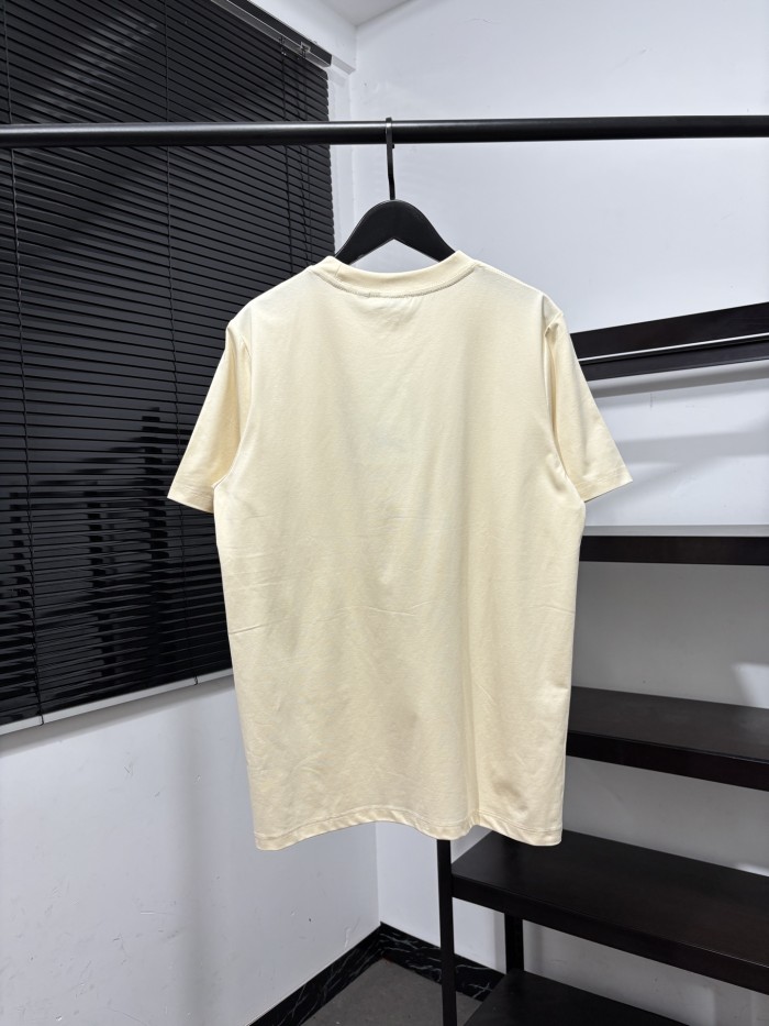 使い勝手良し バーバリー 激安通販 の2026SSアルファベットプリント半袖Tシャツ