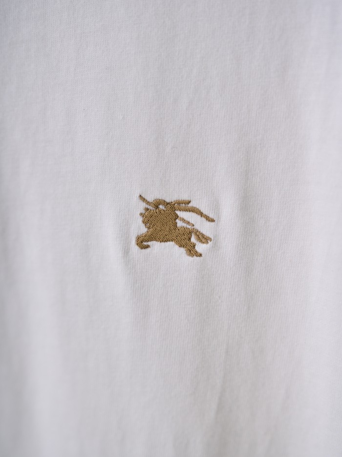 追跡付 バーバリー 激安偽物 の2026SSクルーネック半袖Tシャツ