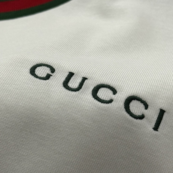 追跡付 グッチ スーパーコピー の2026SS 刺繍半袖Tシャツ