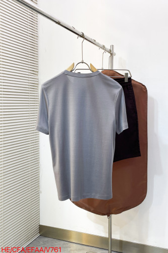 累積売上総額第１位！ エルメス コピー 2026SS刺繍入りメンズクルーネックTシャツ