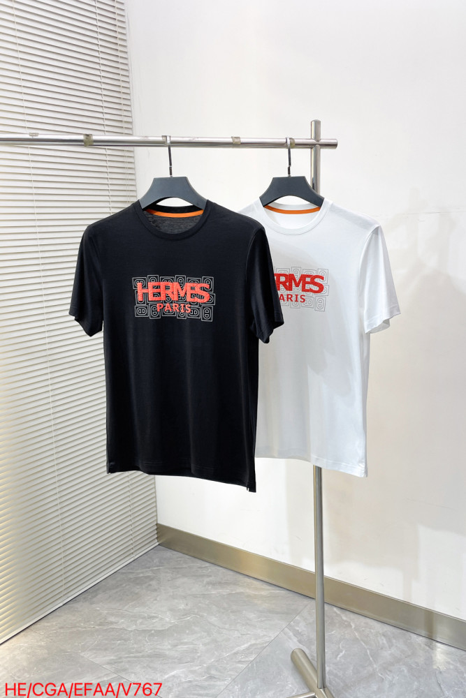 使い勝手良し エルメス 激安通販 2026SS刺繍入りメンズクルーネックTシャツ