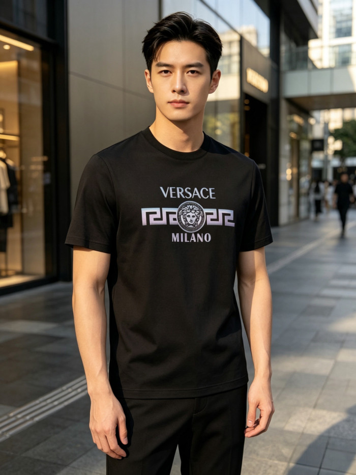 大人気 ヴェルサーチ n級品 2026SS半袖Tシャツ