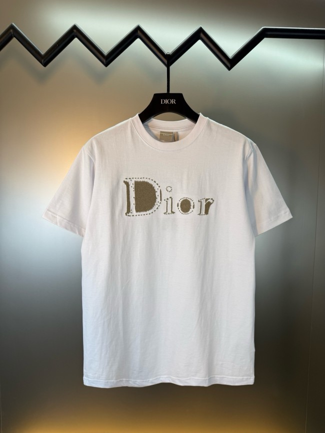 大人気 ディオール コピーおすすめ の2026SS刺繍半袖Tシャツ