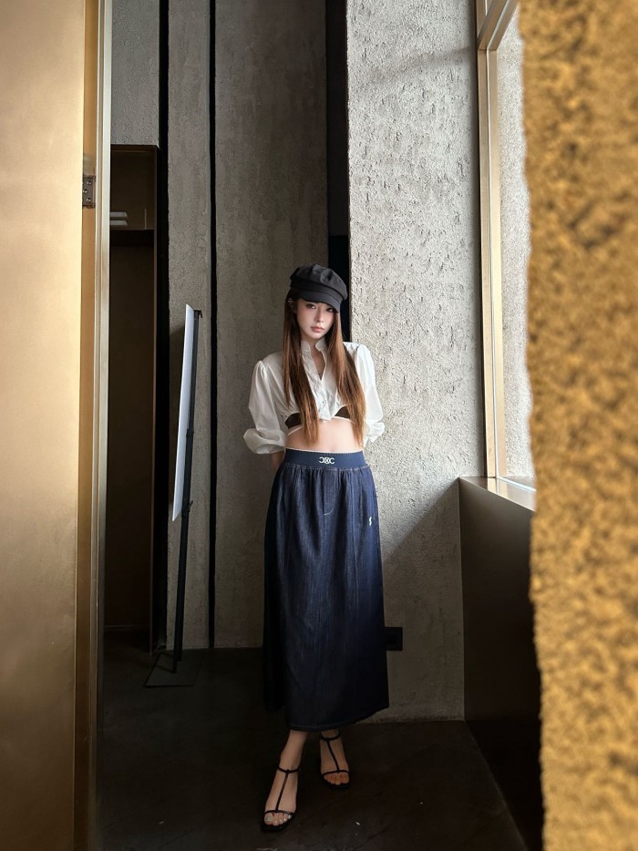 【話題商品！】 セリーヌ コピー の2026SS デニムスカート