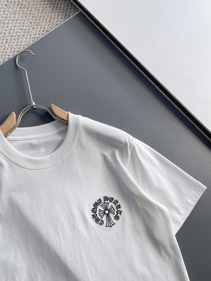 使い勝手良し クロムハーツ n級品 の2026SS 夏の半袖Tシャツ