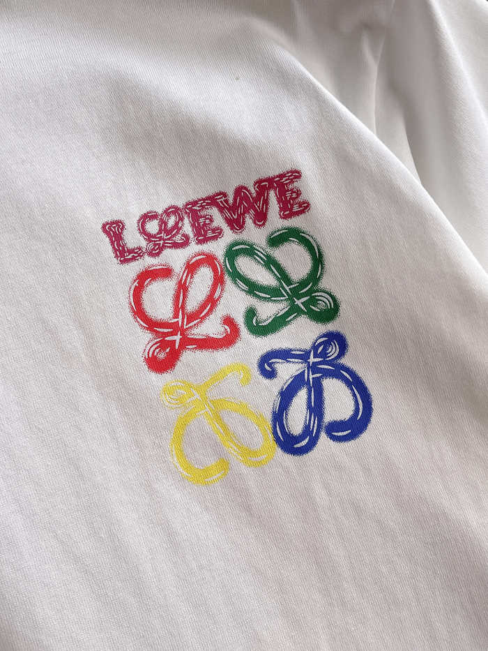 一目惚れ♪ ロエベ  コピー の2026SSS夏の新半袖Tシャツ