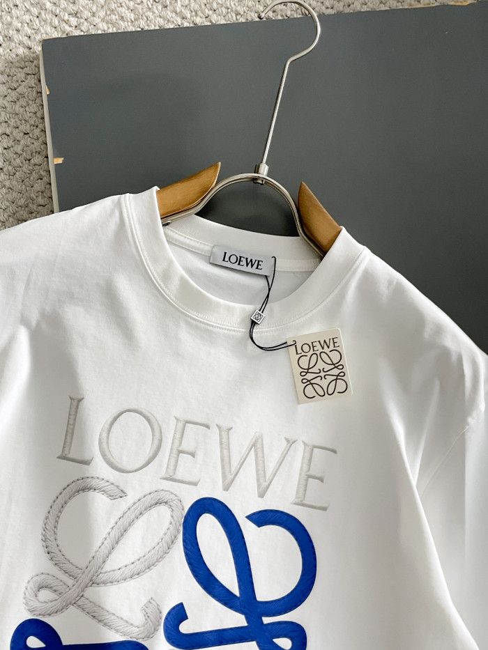 超話題! ロエベ n級品 の2026SSクルーネック半袖Tシャツ