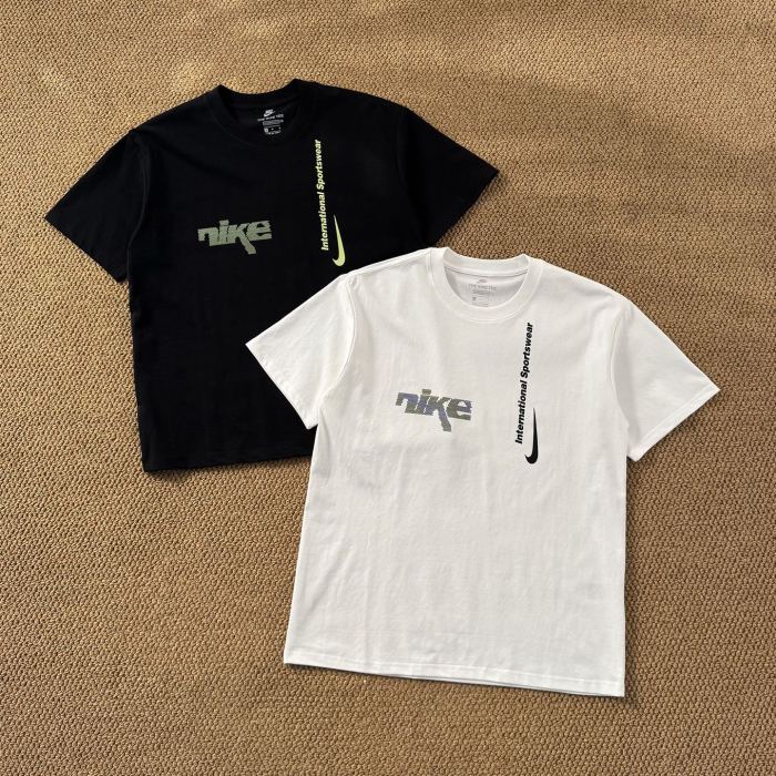 累積売上総額第１位！ ナイキ 偽物通販 2026SSスポーツカジュアルクルーネック半袖Tシャツ2色