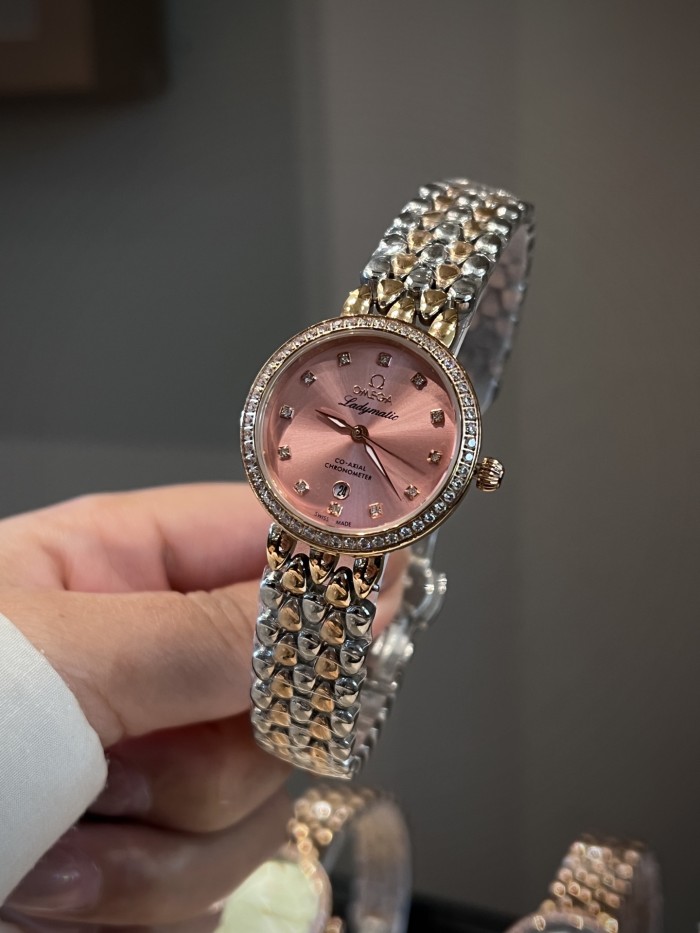 入手困難 オメガ 偽物通販 の2026SS OMEGA レディース腕時計4色