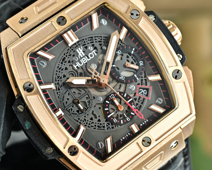 累積売上総額第１位！ ウブロHUBLOT  コピーおすすめ 45 mmサイズ全自動機械