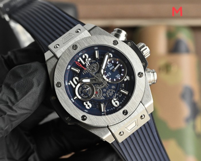 使い勝手良し ウブロHUBLOT  激安偽物 45 mmサイズ全自動機械2色