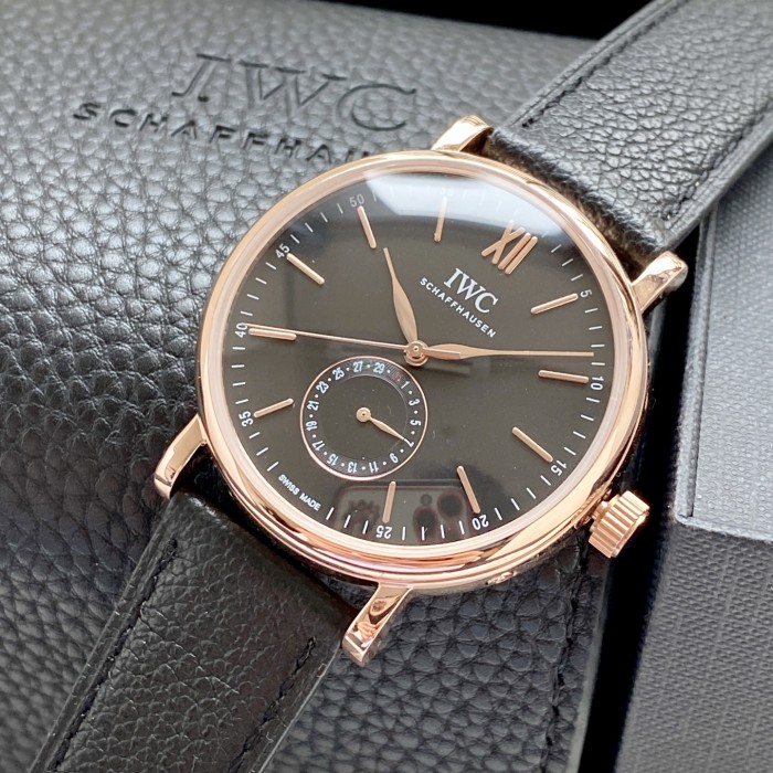 一目惚れ♪  IWC スーパーコピー メンズ 39mm 時計