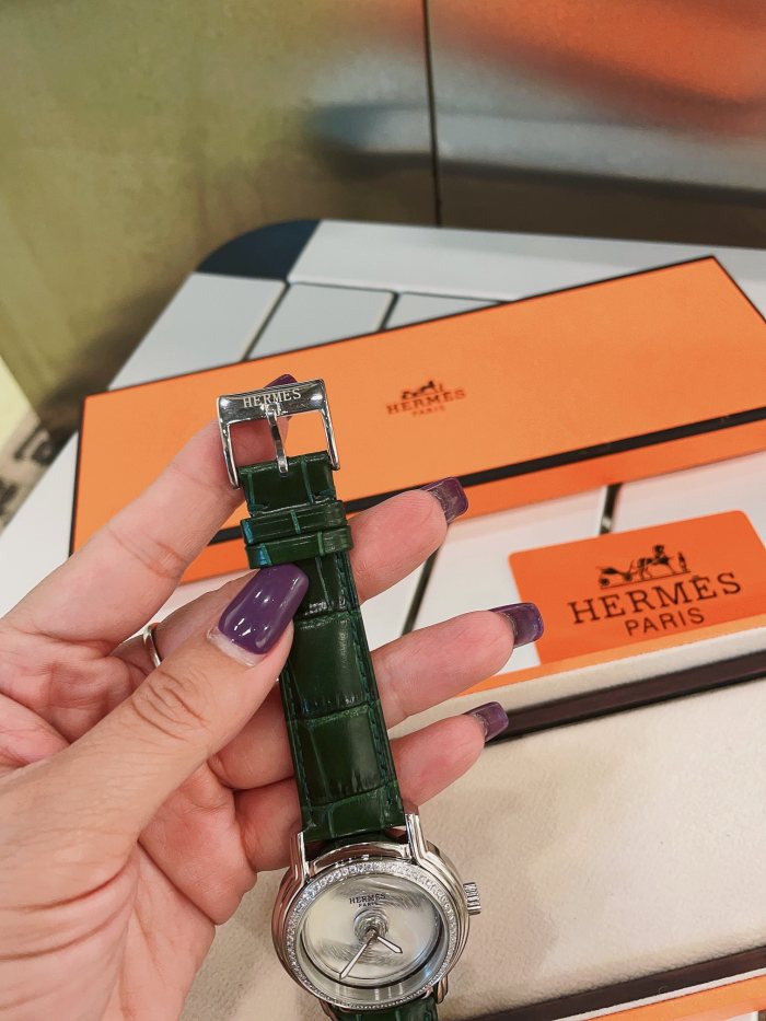 入手困難 エルメスHermes 激安偽物 レディース腕時計