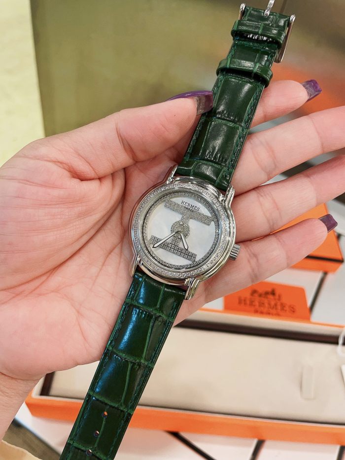 入手困難 エルメスHermes 激安偽物 レディース腕時計