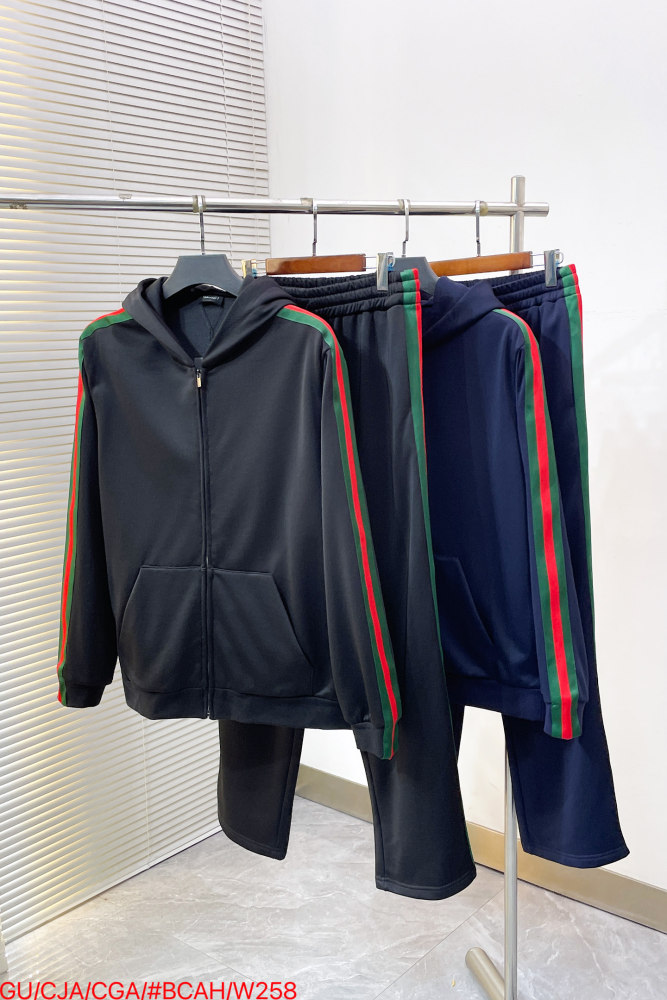 大人気 グッチ 激安偽物 の2026SS シルクシルクシルクニットジッパー付きジャケットセット