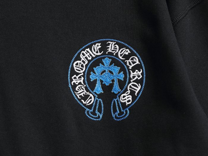 【話題商品！】 クロムハーツ 激安通販 の2026SS 刺繍ラウンドネックの衛衣