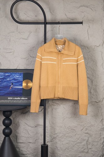 高品質 ディオール n級品 の2026SS カシミヤの開襟セーター