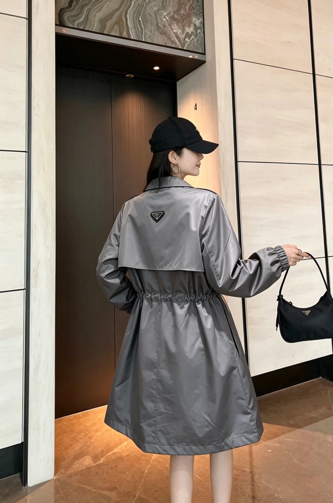 超奇跡の入荷☆ プラダ 激安通販 の2026SS ワンピース2色