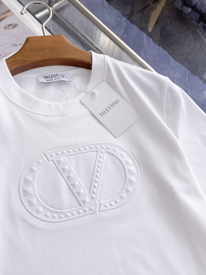 大人気 ヴァレンティノ スーパーコピー の2026SS 半袖クルーネックTシャツ
