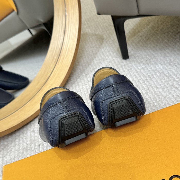 大人気 ルイヴィトン 激安偽物 2026SS運転用カジュアルシューズ