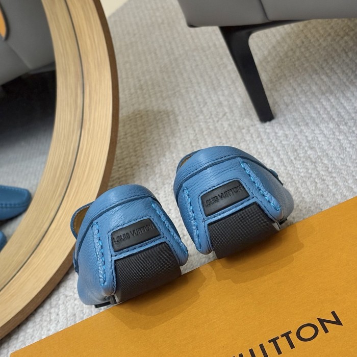 日本未入荷 ルイヴィトン スーパーコピー 2026SS運転用カジュアルシューズ