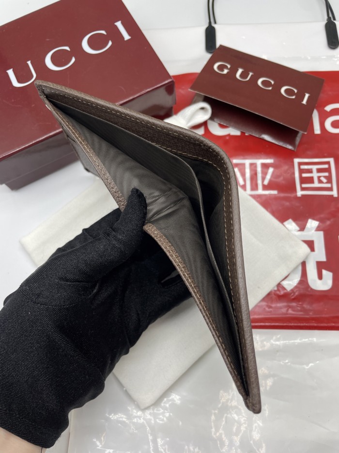 使い勝手良し グッチ スーパーコピー 2026SSメンズ 短財布