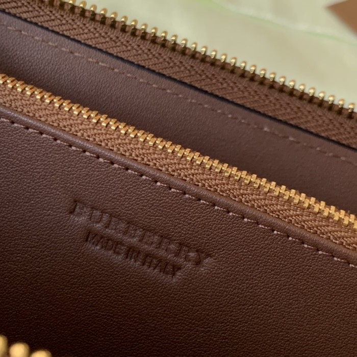 累積売上総額第１位！ バーバリー n級品 2026SS 長財布