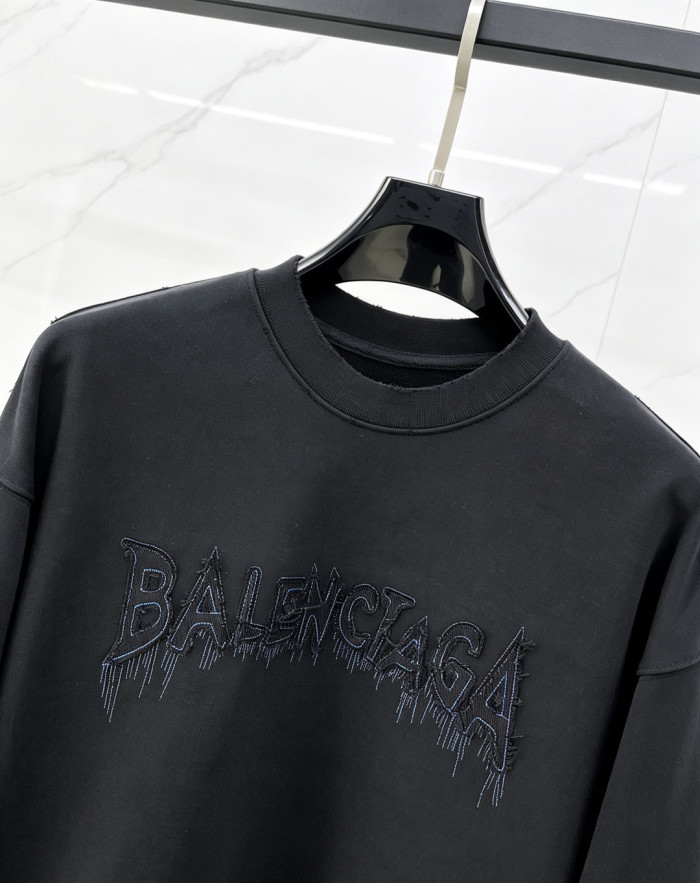 【話題商品！】 バレンシアガ 偽物通販 2026SS 刺繍ラウンドネックの衛衣