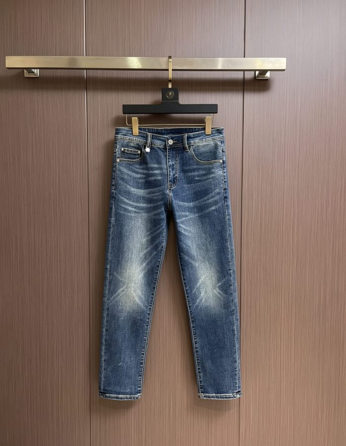 累積売上総額第１位！エルメス n級品 2026SS メンズジーンズ